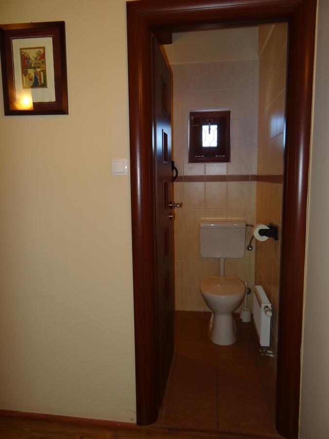 Bed and Breakfast Hollo Panzio Вишеград Экстерьер фото